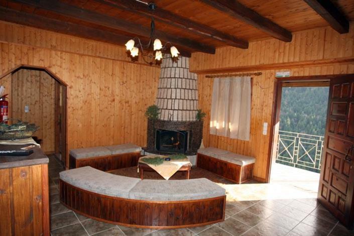 Hotel Athamania Artas à Athamanio Extérieur photo